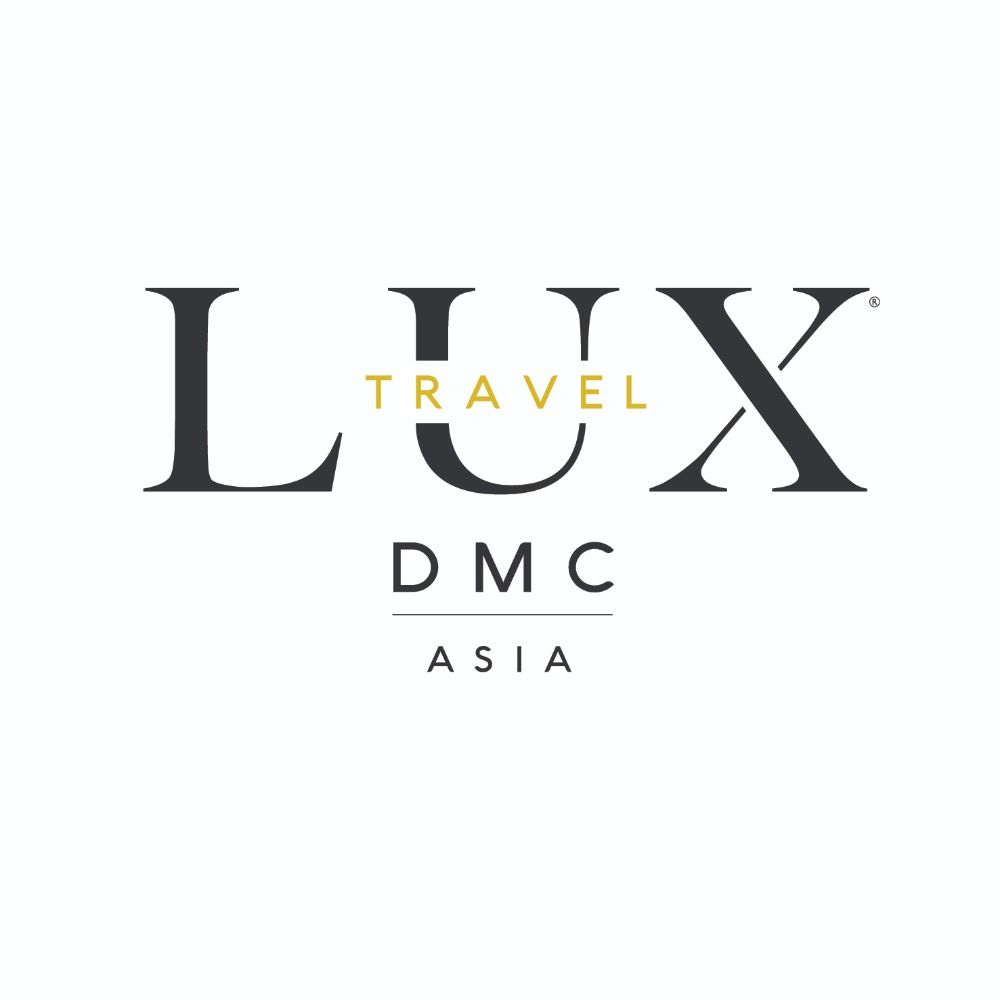 LUXURY TRAVEL